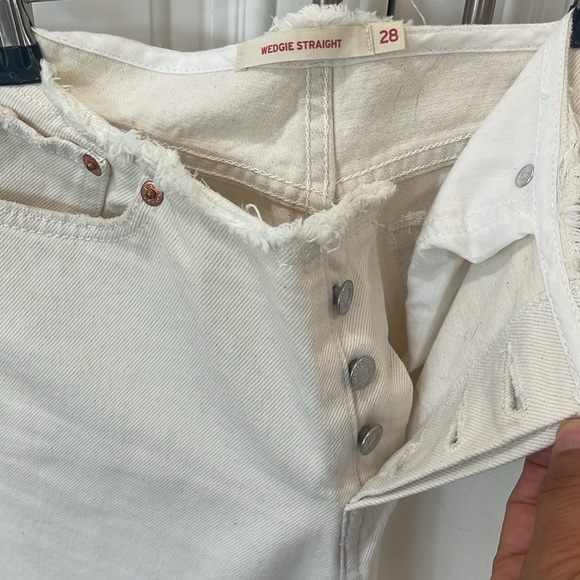 Levis Jeans Wedgie Straight No Waistband beige cream raw hem button fly sz 28 - Picture 10 of 17